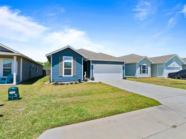 1934 Shellbank Ave, Aransas Pass, TX 78336