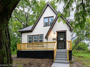 12621 Evanston St, Detroit, MI 48213