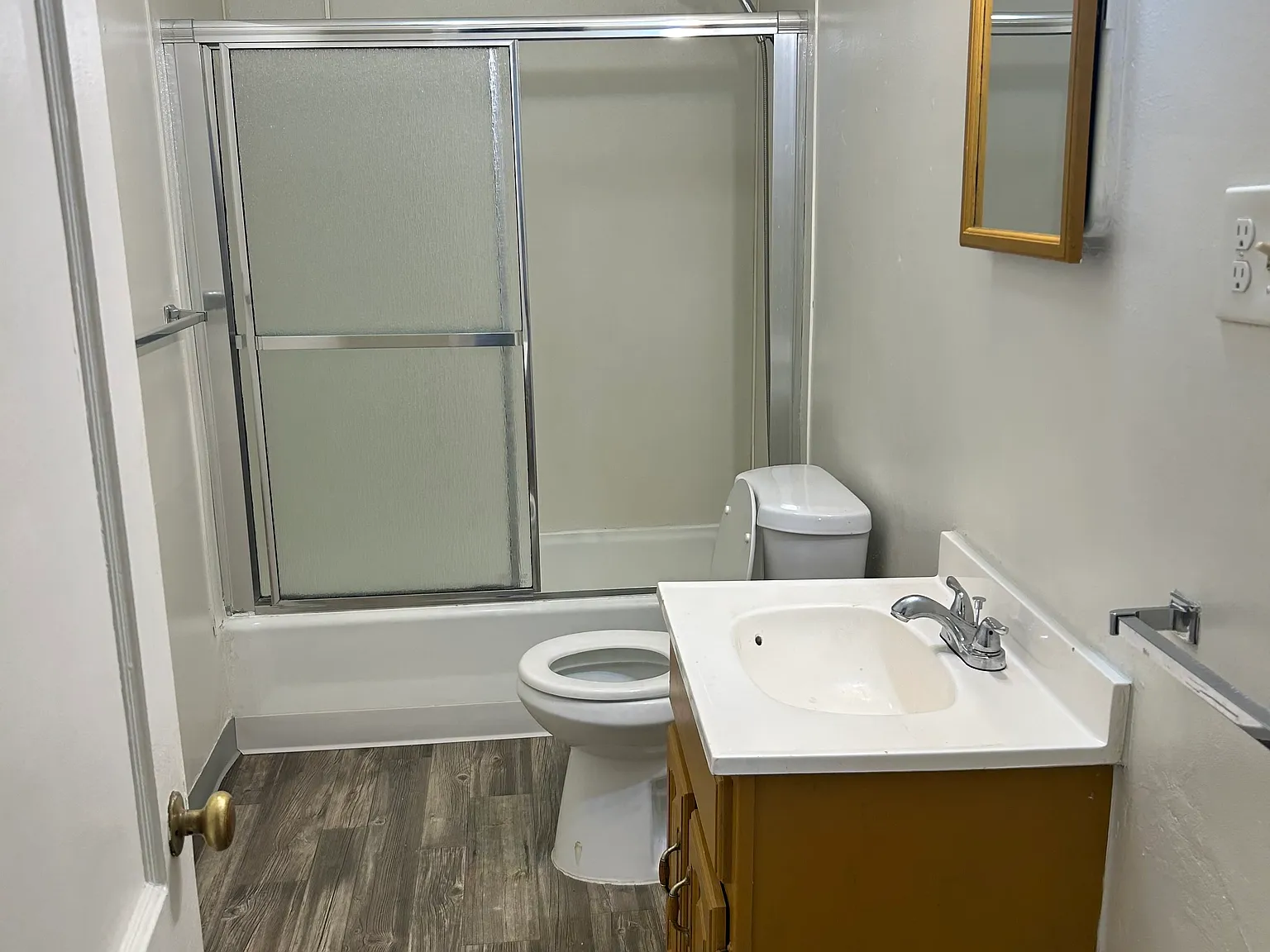 2 bed, 725 sqft, $1,050 — Photo 3