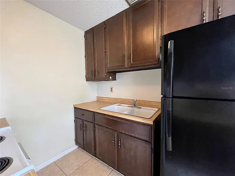 423 E Sessoms Ave #3 — Photo 8