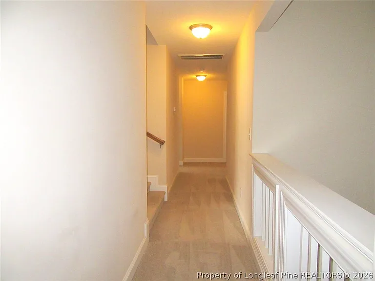 512 Rossendale Dr — Photo 26