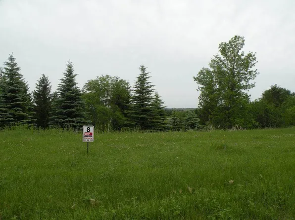1068 Combe St, Ripon, WI 54971