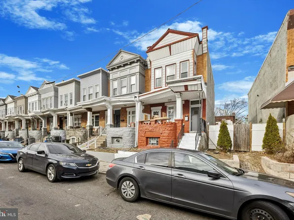 4954 N Warnock St, Philadelphia, PA 19141