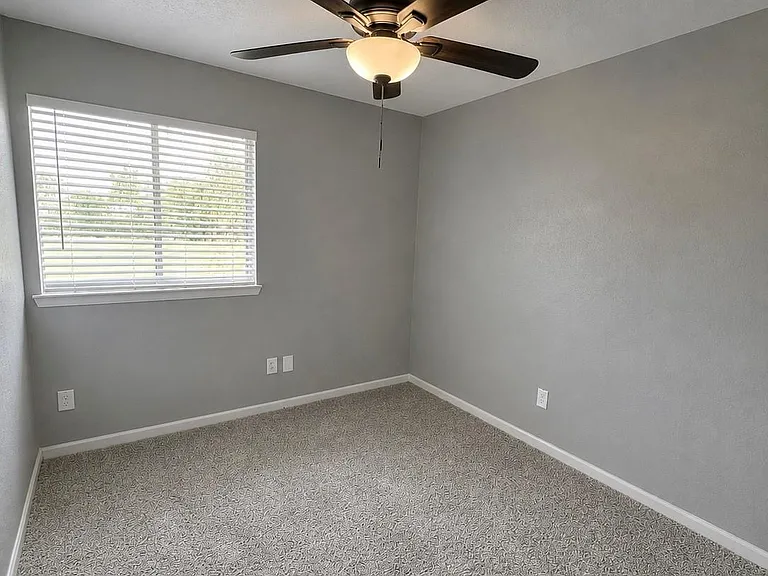 21454 Park Bishop Dr — Photo 5
