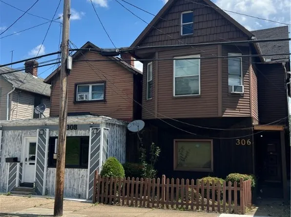 306 & 308 Fallowfield Ave, Charleroi, PA 15022