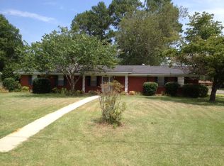 1205 Oakland St, Waynesboro, MS 39367