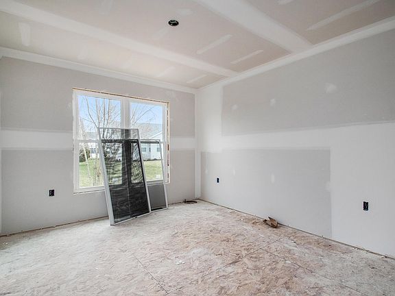 3rd image of 1608 Cobble Hills Dr
