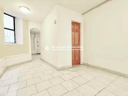 Rented by Sovereign Associates | media 16