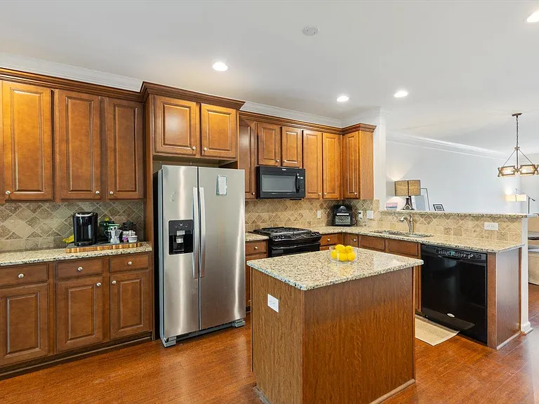2349 Traemoor Village Pl — Photo 1