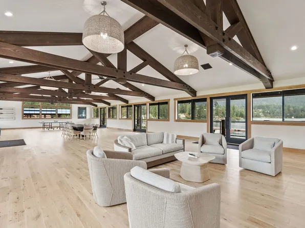 453 Chief Cliff Trl, Bigfork, MT 59911