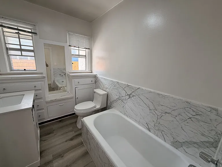 7307 Halldale Ave — Photo 9