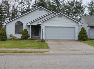 3450 Creekwater Ln, South Bend, IN 46635