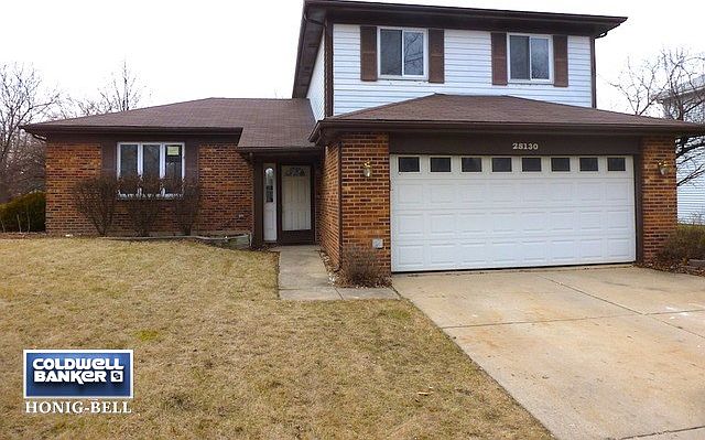 1st image of 2S130 Lynn Ct