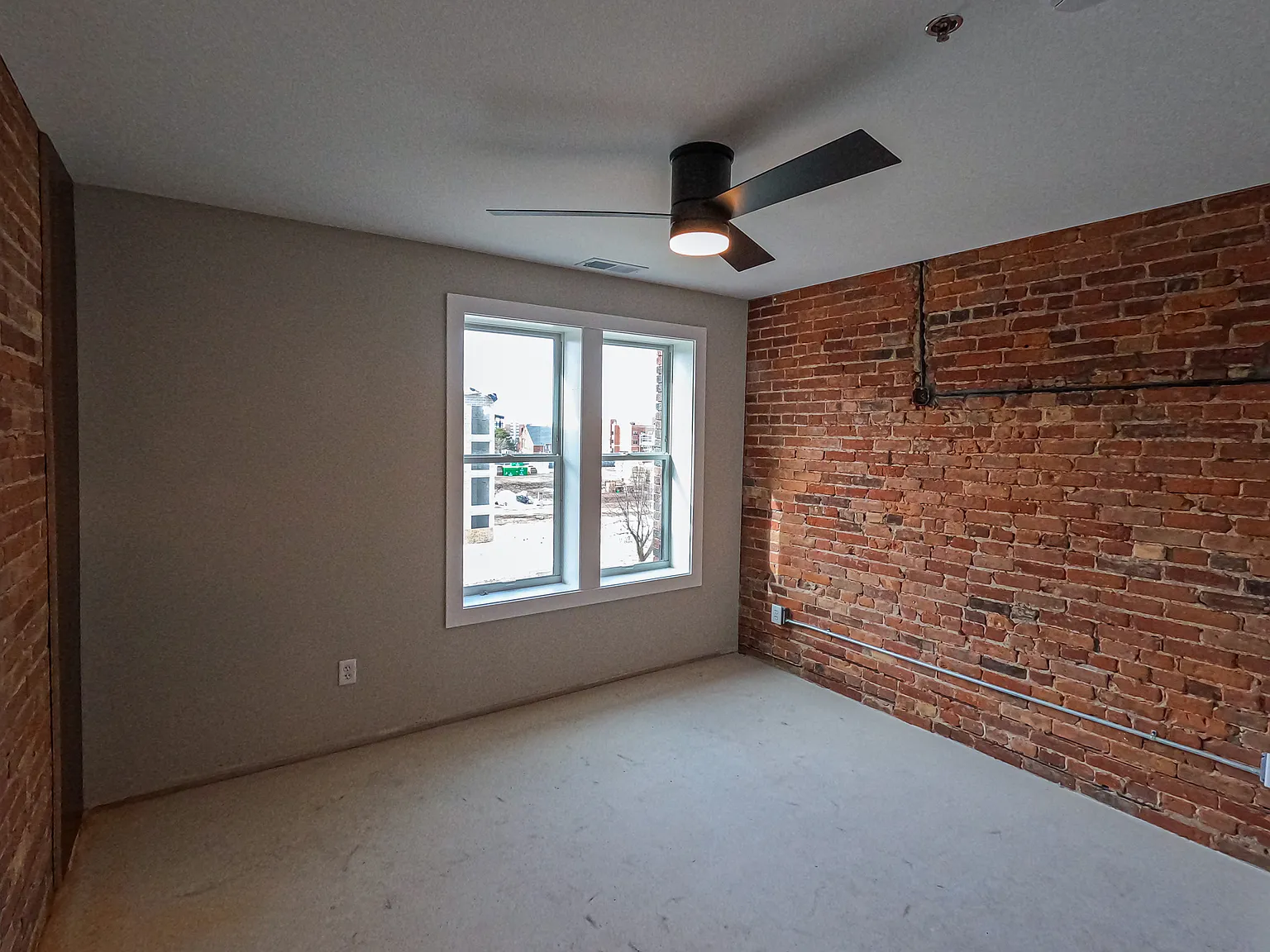 SoMa Lofts — Photo 2