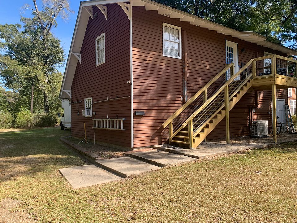 Steps from back of driveway.