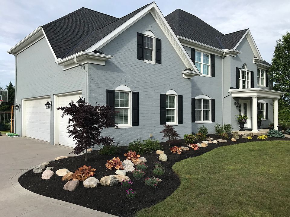 2nd image of 31915 Fieldstone Cir