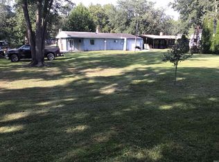 8049 E Pondview Ct, Monticello, IN 47960