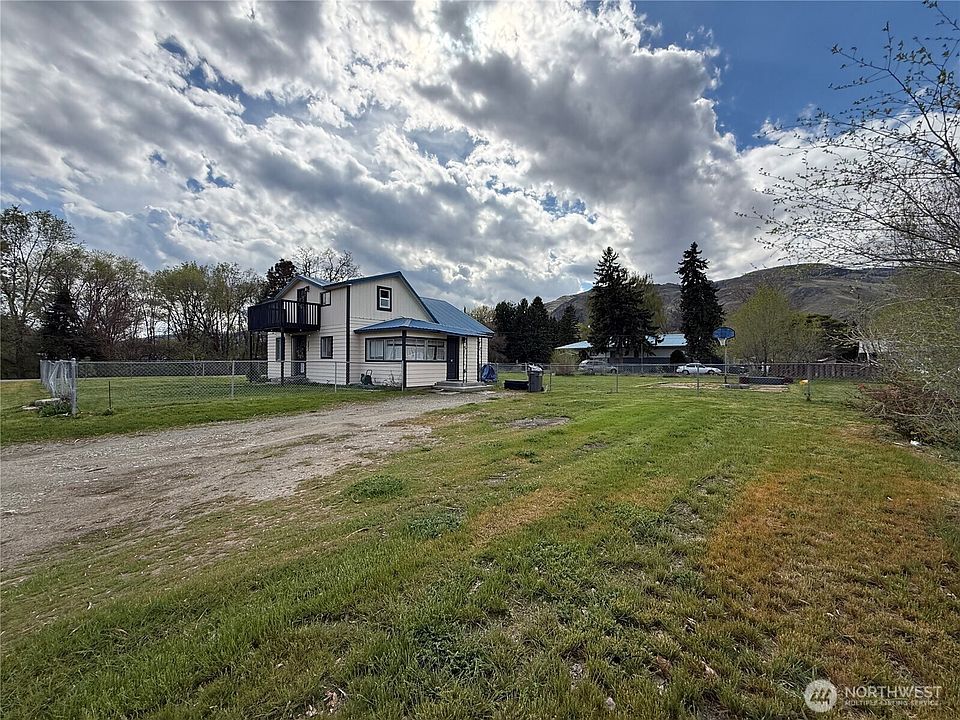 1st image of 502 Fir Street