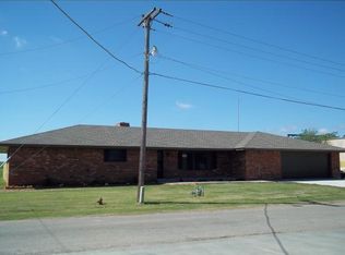 308 E Michigan Ave, Corn, OK 73024