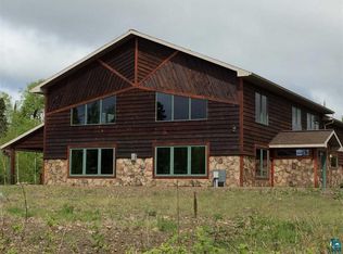 84 Flute Reed Rd, Hovland, MN 55606