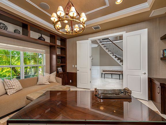 4th image of 13901 Willow Cay Dr