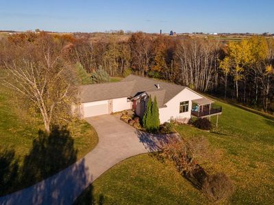 N1666 Meadow Ridge ROAD, La Crosse, WI, 54601