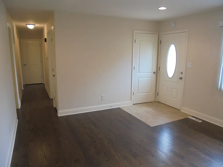 66 Barrow Dr — Photo 5