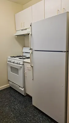 Rented by Eight Horse Realty | media 2