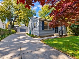 1136 Grand Ave, Madison, OH 44057