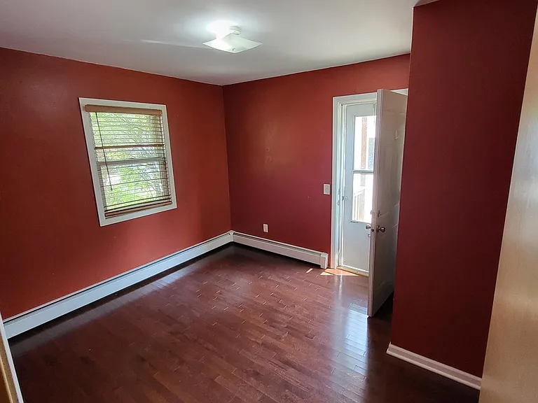 1301 Jewel Ct #2 — Photo 5
