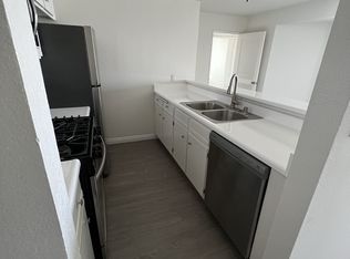 7125 De Longpre Ave APT 308, Los Angeles, CA 90046