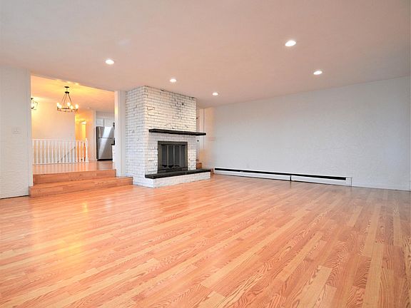 5th image of 181 Lincoln St #2