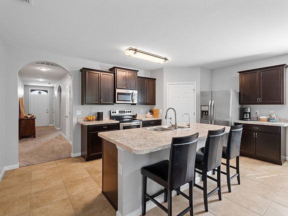 3rd image of 510 SW Natalie Terrace