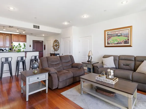 151 El Camino Real Unit 305, Millbrae, CA 94030