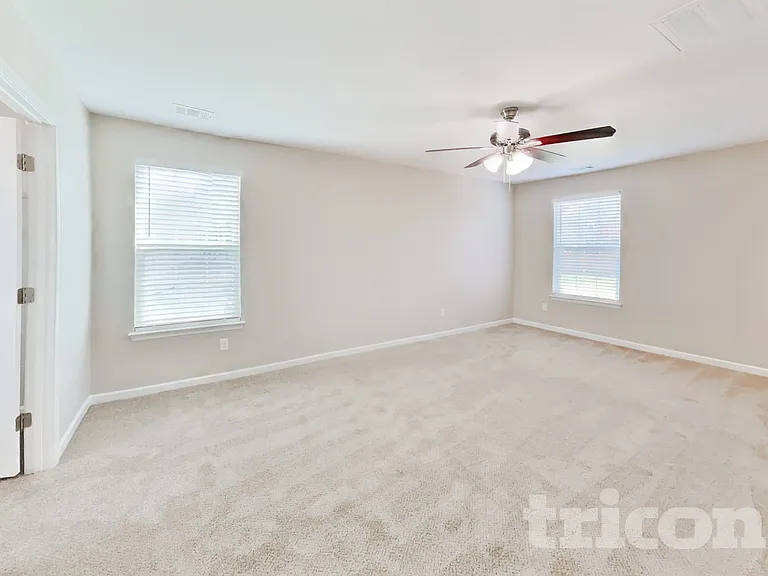 2902 Cherry Point Ln — Photo 7