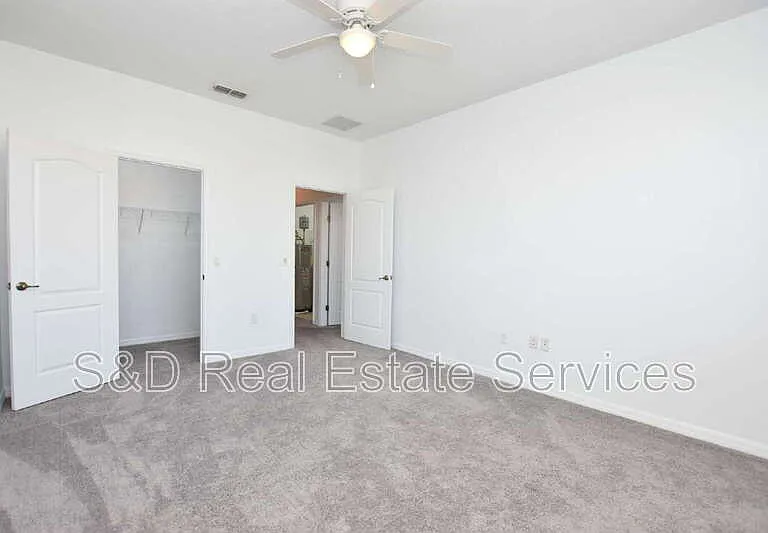 6352 Sedgeford Dr — Photo 25