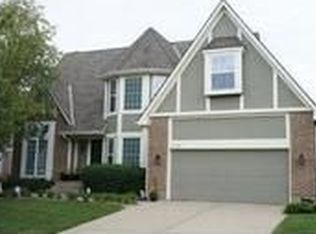 12815 Lucille St, Overland Park, KS 66213