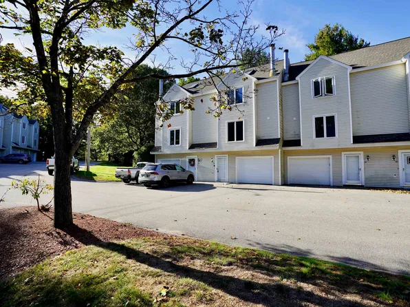36 Gleneagle Dr #36, Nashua, NH 03063