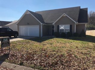 1135 Victoria Dr, Murfreesboro, TN 37129