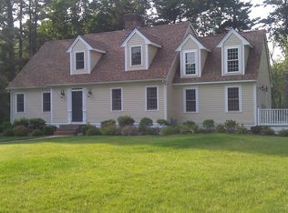 236 Franklin St, Wrentham, MA 02093