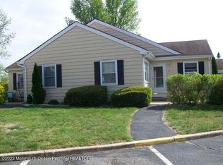18 Dover Walk #918, Toms River, NJ 08753