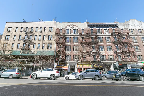 Rented by MNS | media 8