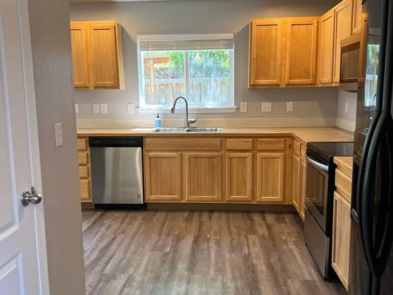 9655 W Portola Dr — Photo 2