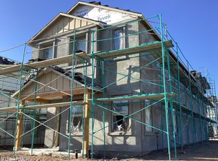 1916 W Chisum Trl, Phoenix, AZ 85085