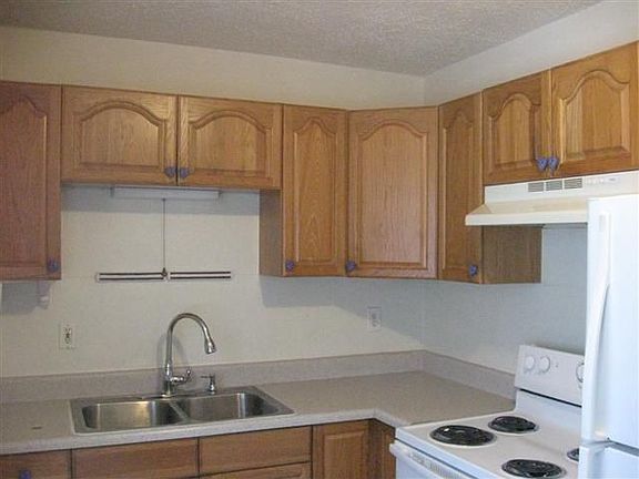 3rd image of 5164 Alpha Ave