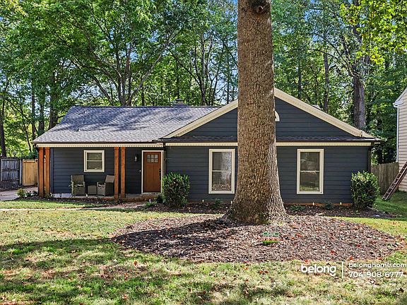 2nd image of 7616 Kenneth Ln