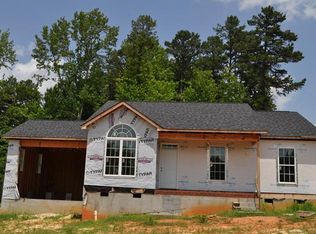 3225 Ridgeback Dr, Winston Salem, NC 27107