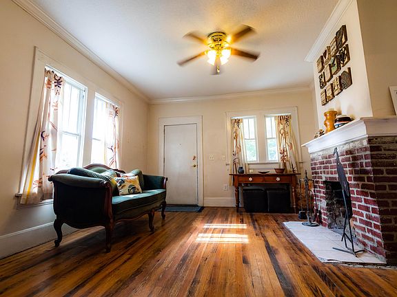 4th image of 751 West St