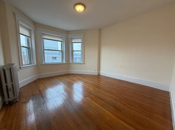 325 Huntington Ave, Boston, MA