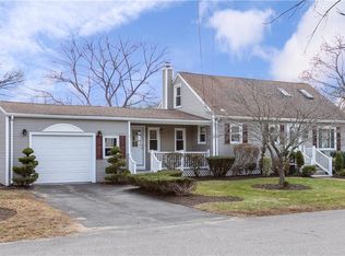176 Winter Ave, Warwick, RI 02889